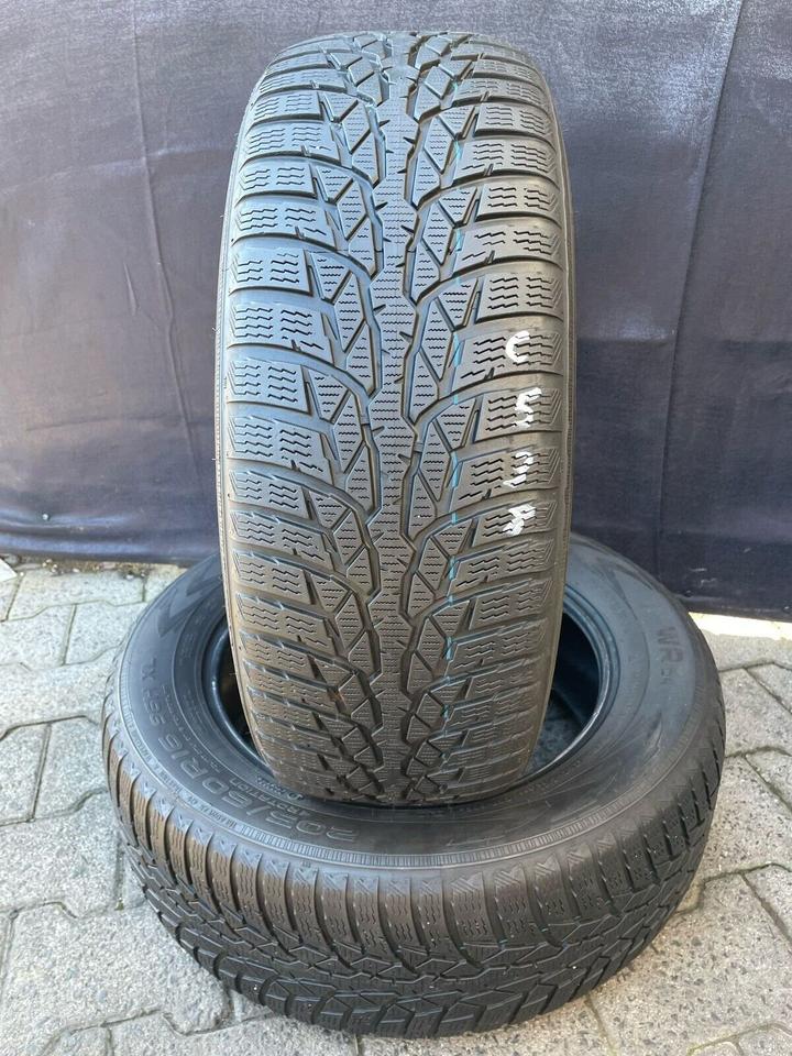 2x Nokian WR D4 205/60 R16 96H M+S XL Winterreifen DOT2017 5mm in Iserlohn