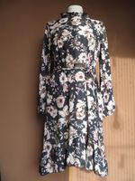 Kleid Sommerkleid geblümt von Colloseum - XS 34 - NEU Berlin - Neukölln Vorschau