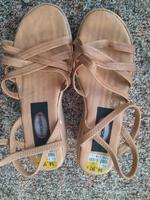 Sandalen gr.37 neu Brandenburg - Zehdenick Vorschau