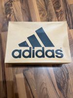 Adidas Schuh Karton leer. Essen - Essen-Stadtwald Vorschau