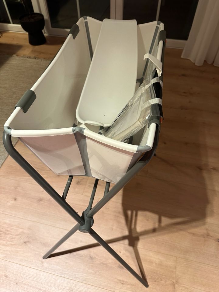 Stokke Babywanne Komplett Set in Braunschweig