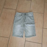 Shorts Jeans hellgrau Gr.S (28) von Primark Nordrhein-Westfalen - Hilden Vorschau