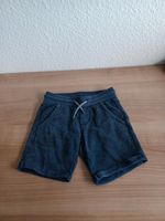 OAKS kurze Hose Shorts Sweat blau Palmen Gr.116 Niedersachsen - Nordhorn Vorschau