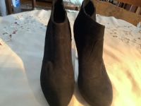 Sehr elegant Echt Wildleder HighHeel(11,5cm) Stiefeletten(H&M)Pla München - Sendling-Westpark Vorschau