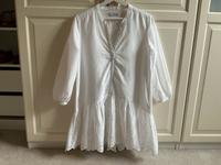Reserved Tunika Bluse Gr.40 weiß Brogerie Anglaise , neuwertig Hamburg-Nord - Hamburg Langenhorn Vorschau