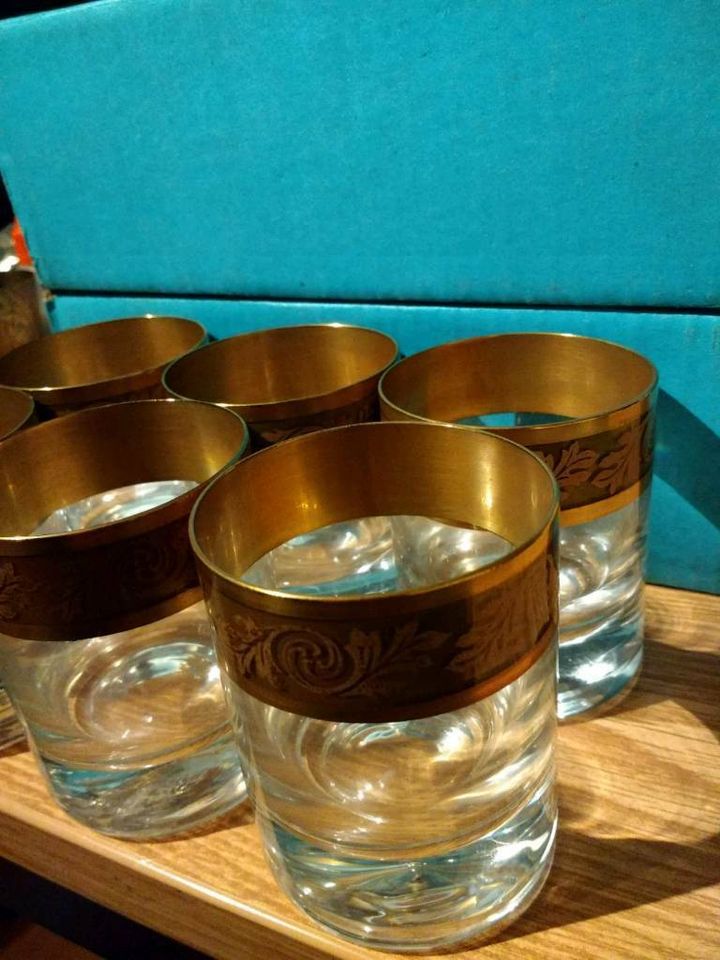 6 Whiskyglas, Whiskybecher, mit Verzierungen in Swisttal