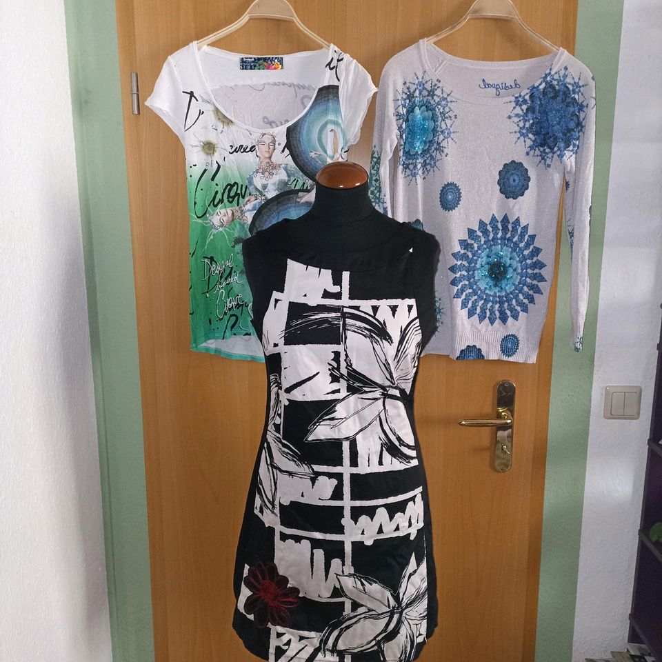 Desigual..Kleid , Shirt ,  Pullover , Rock..in den Gr.S , M , L in Leipzig