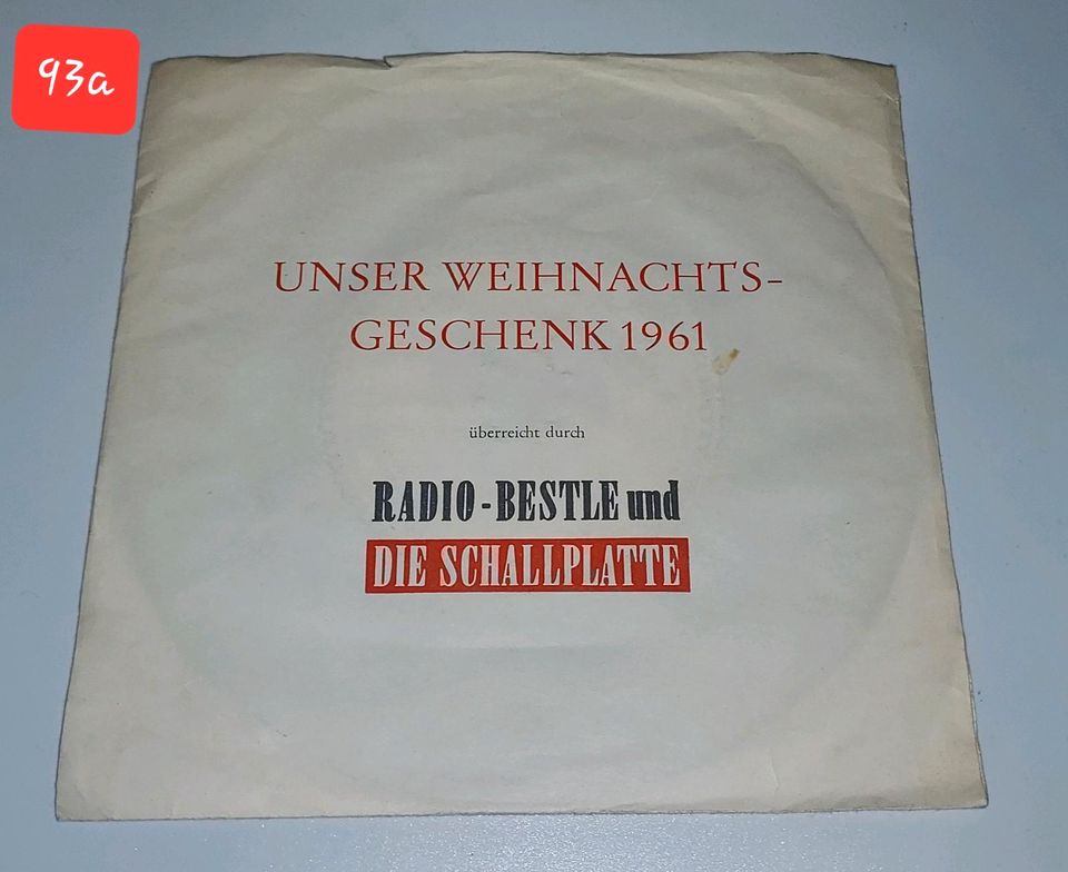 7] Single Vinyl Schallplatten Musik Truhe in Nürnberg (Mittelfr)