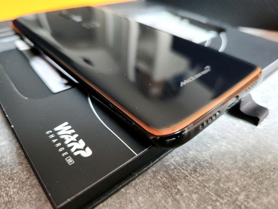 OnePlus 6T McLaren Edition | 256GB | 10GB RAM | Super zustand! in Mönchengladbach