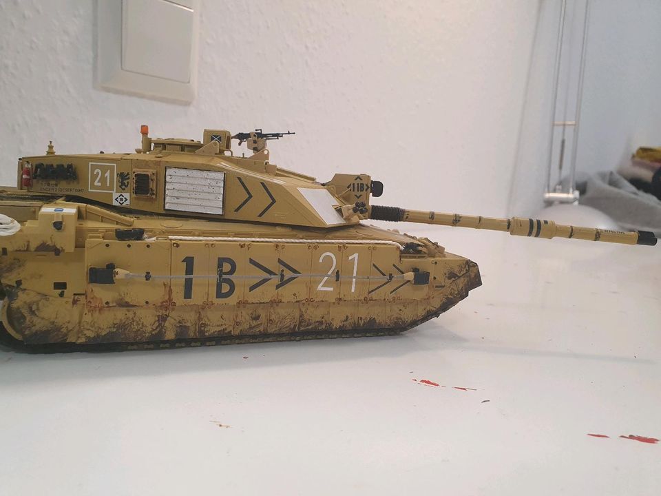 Panzer Model CHALLENGER 2 MBT Großbritannien in Böbingen an der Rems