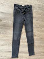 Jeans Levi’s 720 High Rise Super Skinny Gr. 158 Bund verstellbar Sachsen - Zeithain Vorschau