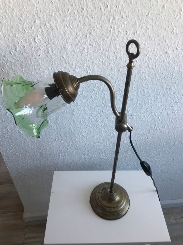 Nostalgie Tischlampe  Höhenverstellbar und Neigungsgrad verstellb in Lörrach