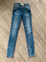 Tom Tailor Hose „Jona“ Jeans Denim extra skinny  W25 / L32 NEU Schleswig-Holstein - Neversdorf Vorschau