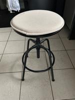 2x Ikea Hocker inkl Kissen *gerne Preisvorschläge* Nordrhein-Westfalen - Gangelt Vorschau