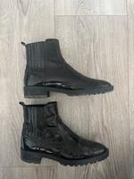 Stiefeletten Lackleder Massimo Dutti Gr. 38 Stuttgart - Degerloch Vorschau