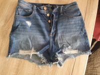 kurze Jeansshorts Hose Damen Größe W25 Hollister Sachsen-Anhalt - Halle Vorschau