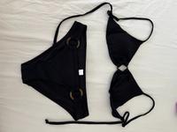 C&A Bikini Set schwarz Bikinihose Oberteil Ringe S 36 Dresden - Dresden-Plauen Vorschau