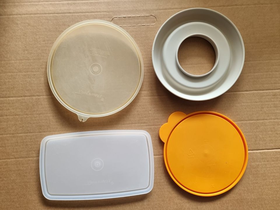 Tupperware: Diverse Deckel in Struvenhütten