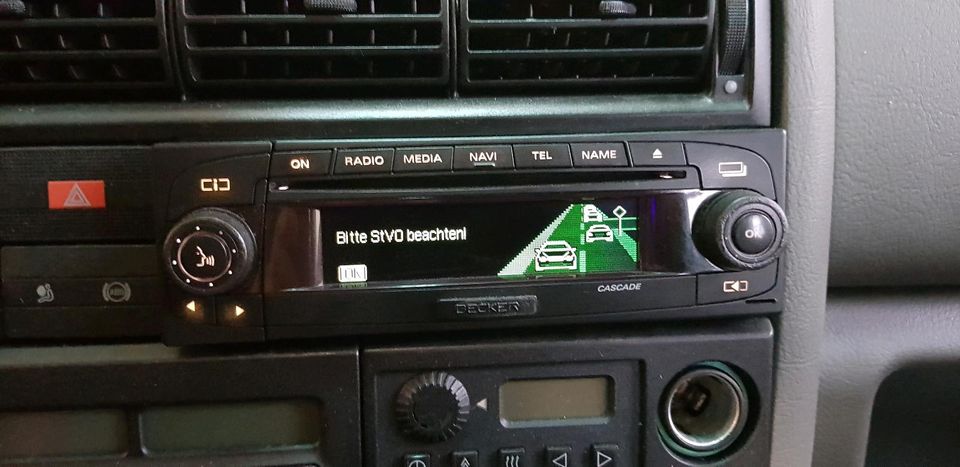 Becker Cascade Autoradio Navi Retro in Gleichen