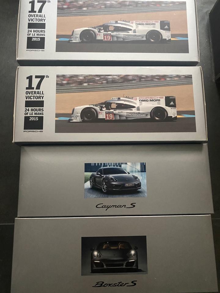 Porsche Modellautos 1:18 Cayman S, Boxter S, 919 Hybrid Le Mans in Stuttgart