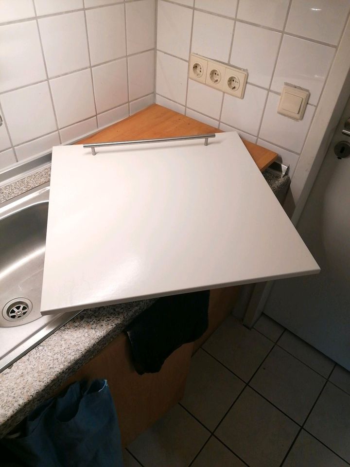 IKEA Küche Tür Veddinge 60 x 60 mit Griff KALLRÖR 40 cm in Neuss