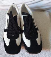 Esprit Sneaker Gr. 39 schwarz weiß, nur 1 x im Haus anpr. Neu Nordrhein-Westfalen - Lippstadt Vorschau