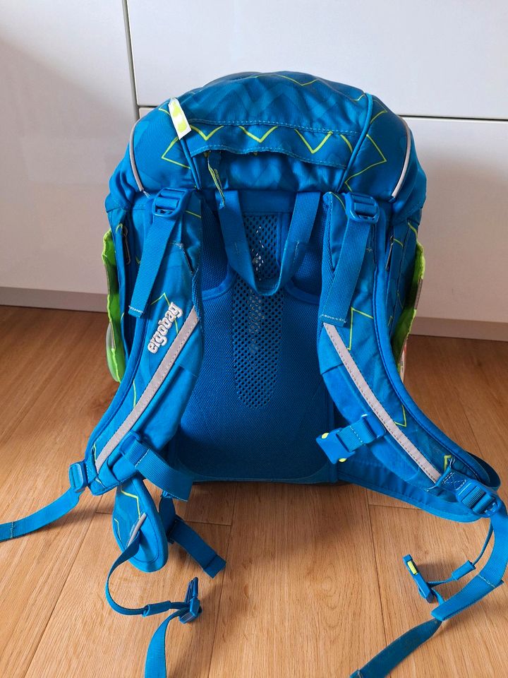 ERGOBAG Pack Schulranzen Rucksack blau in München