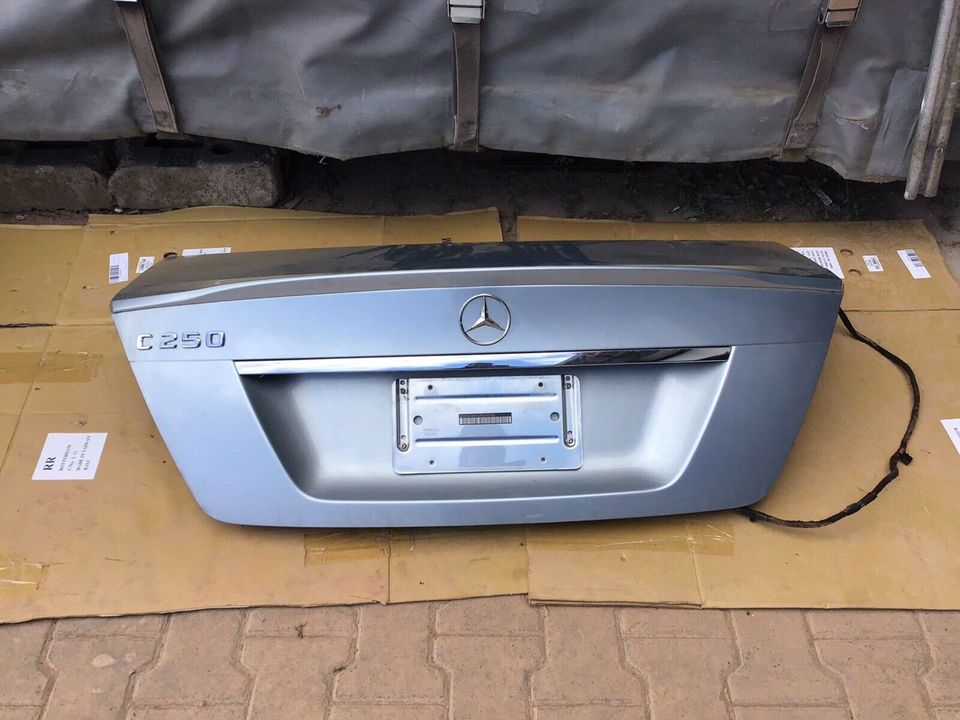 Mercedes Benz Heckdeckel W204 Bj:2012 FB:998U Diamantsilber Met. in Havixbeck