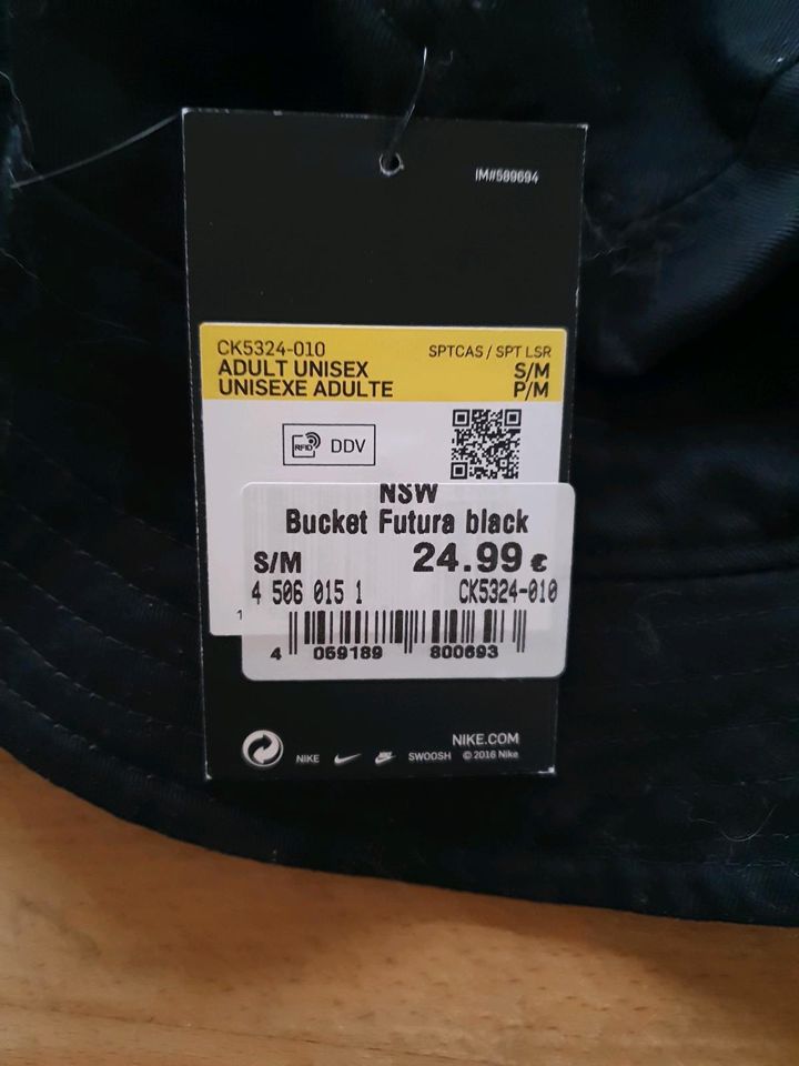 *Neu* Nike Bucket Hat futura black Mütze Sonnenhut in Dortmund