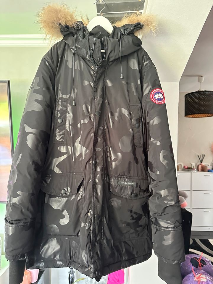 Canada Goose Jacke Männer XXL in Hasloh