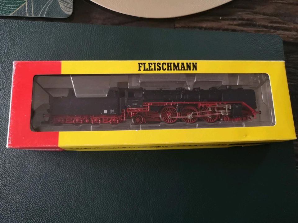 Fleischmann 4105 BR 03 DR h0 in Erding