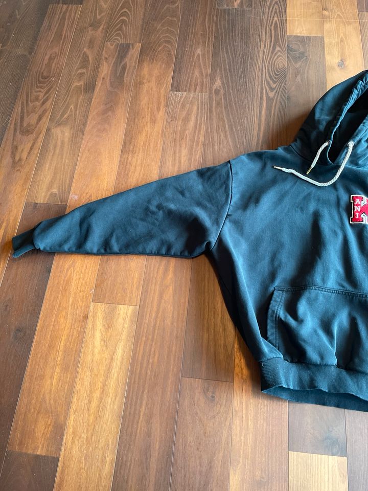 KARL KANI * Gr. S * Hoodie * retro patch * Pullover * Kapuze in Stuttgart