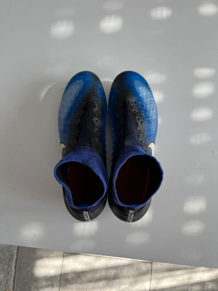 Nike Magista Fußballschuhe 37,5 in Heilbronn