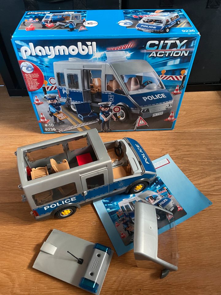 Polizei Einsatzwagen Playmobil 9236 in Konstanz