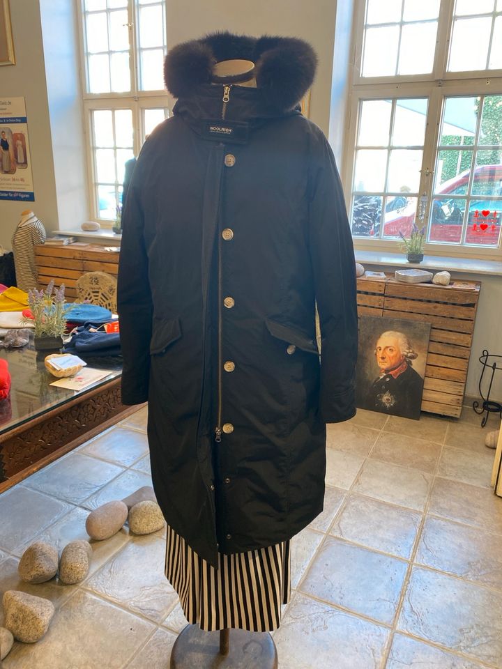 Woolrich Schwarz Mantel in Berlin