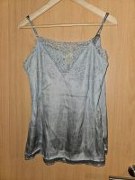 H&M Damen Top Shirt Gr 40 grau Silber Oberteil Spitze Leipzig - Schönefeld-Abtnaundorf Vorschau