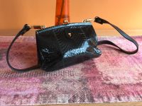 Handtasche klein schwarz  Clutch mit Klappverschluss Baden-Württemberg - Pforzheim Vorschau