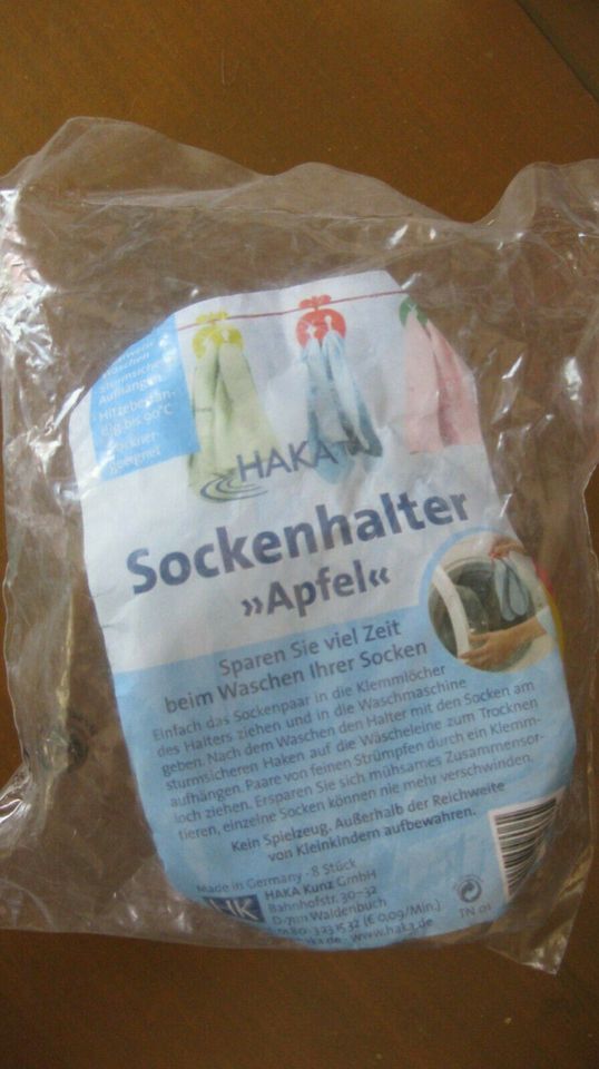 Super Sache - Sockenhalter -nie wieder Socken suchen... in  Baden-Württemberg - Simonswald | eBay Kleinanzeigen ist jetzt Kleinanzeigen