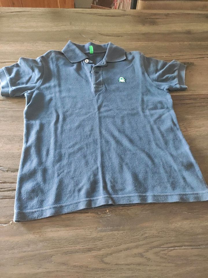 Poloshirt T-Shirt Benetton Größe 130 in Walluf