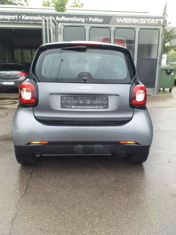 Smart ForTwo fortwo coupe Prime 90PS in Asperg