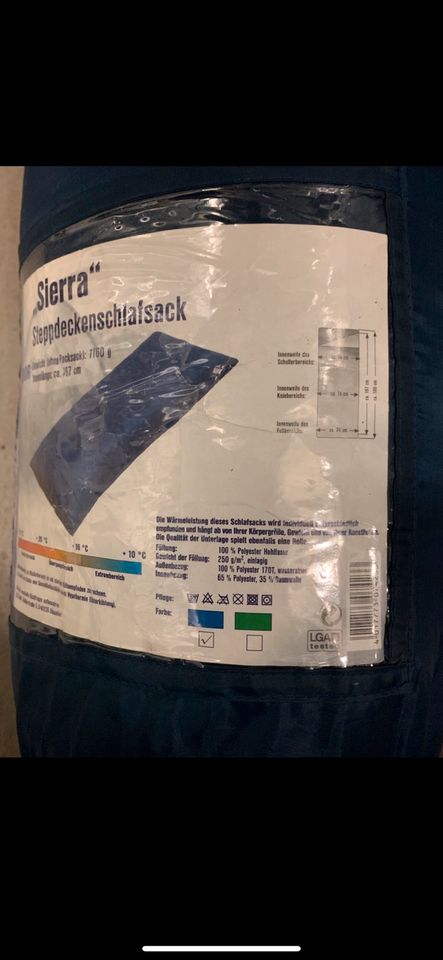 Steppdeckenschlafsack von Sierra Designs blau Innenlänge 187cm in Berlin