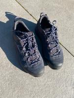 Lowa Explorer II GTX lo Damen Wanderschuhe blau Gr. 39 neuwertig Nordrhein-Westfalen - Leverkusen Vorschau