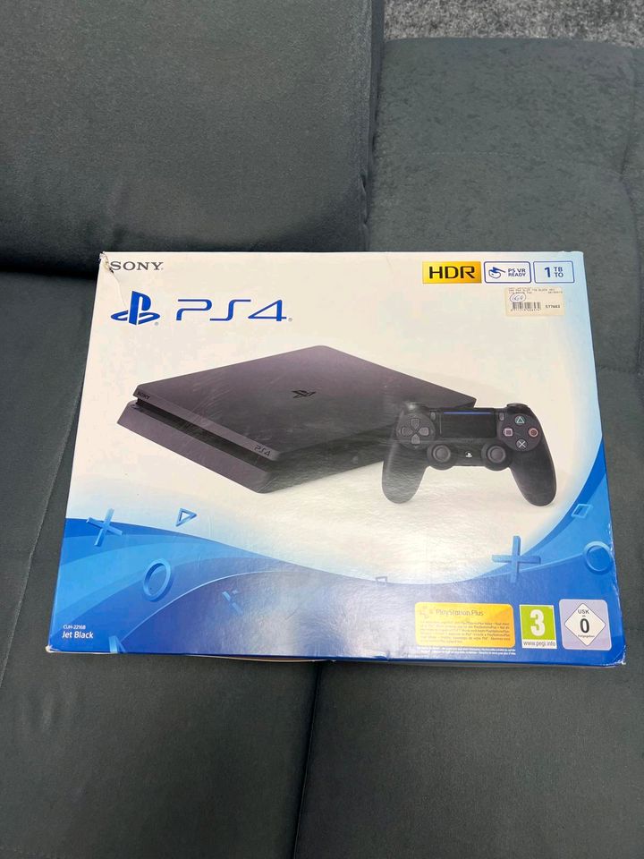 PS4 Slim,1 TB in Vilshofen an der Donau