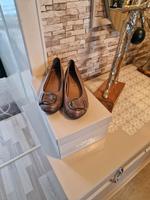 Elegante Tamaris Ballerinas – Größe 37 – Braun Niedersachsen - Burgdorf Vorschau