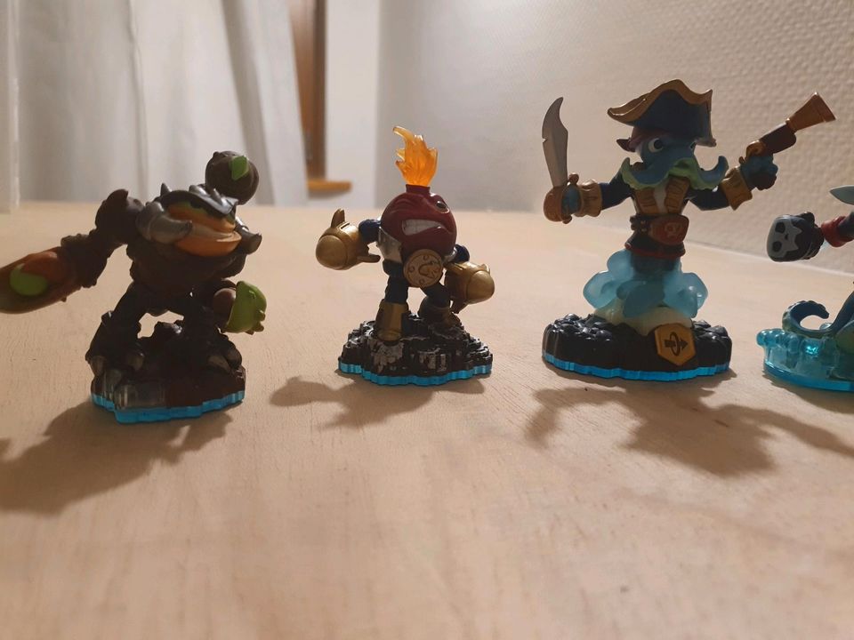 Skylander Figuren in Königswinter