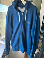 Champion Sweat Jacke Gr.L blau Frankfurt am Main - Bergen-Enkheim Vorschau