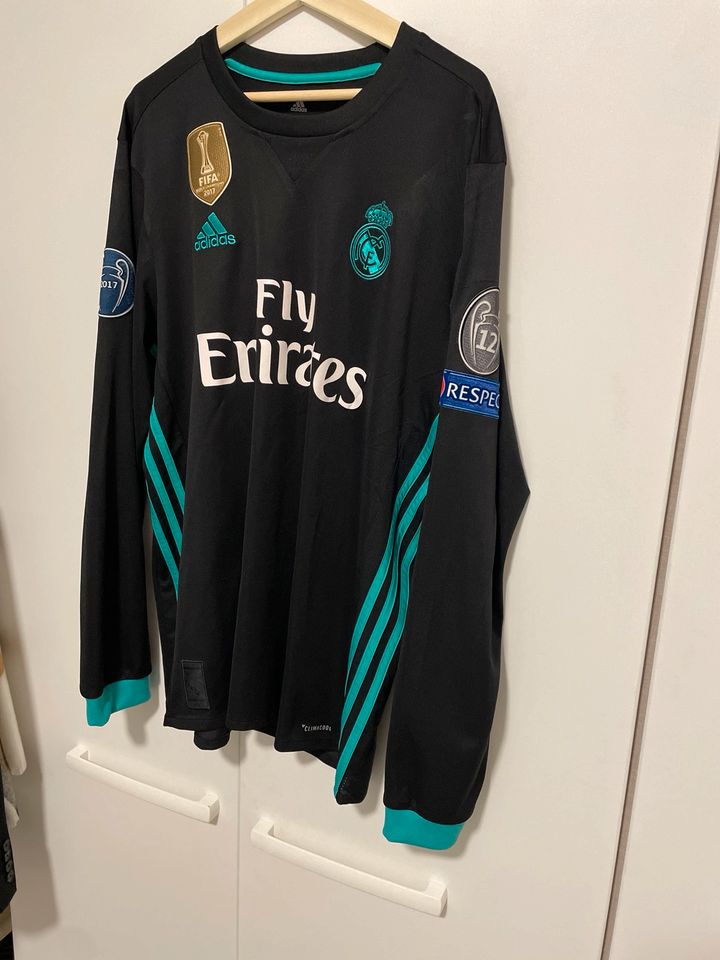 Real Madrid CL Trikot - CR7 Ronaldo - Gr.L in Meerbusch