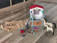 Schleich Pferdebox mit Arabern 42369 Nordrhein-Westfalen - Herne Vorschau