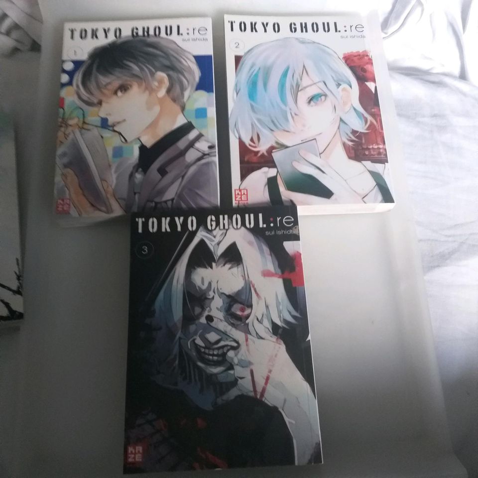 Diverse Mangas, one piece, noragami, mirai billig, tokyo ghoul in Köln