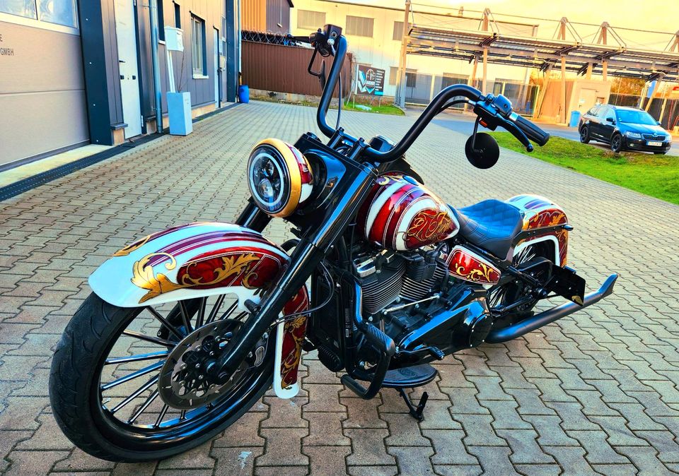 Harley Davidson Softail Chicano Bj.21 5tkm gelaufen Thunderbike in Winsen (Luhe)